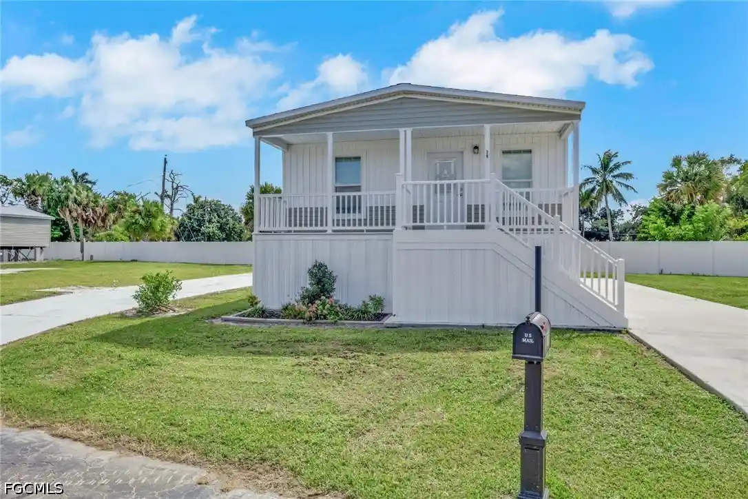Manufactured home for sale at 79 Birch Blvd, Fort Myers, FL 33908 | MLS# 2026045227