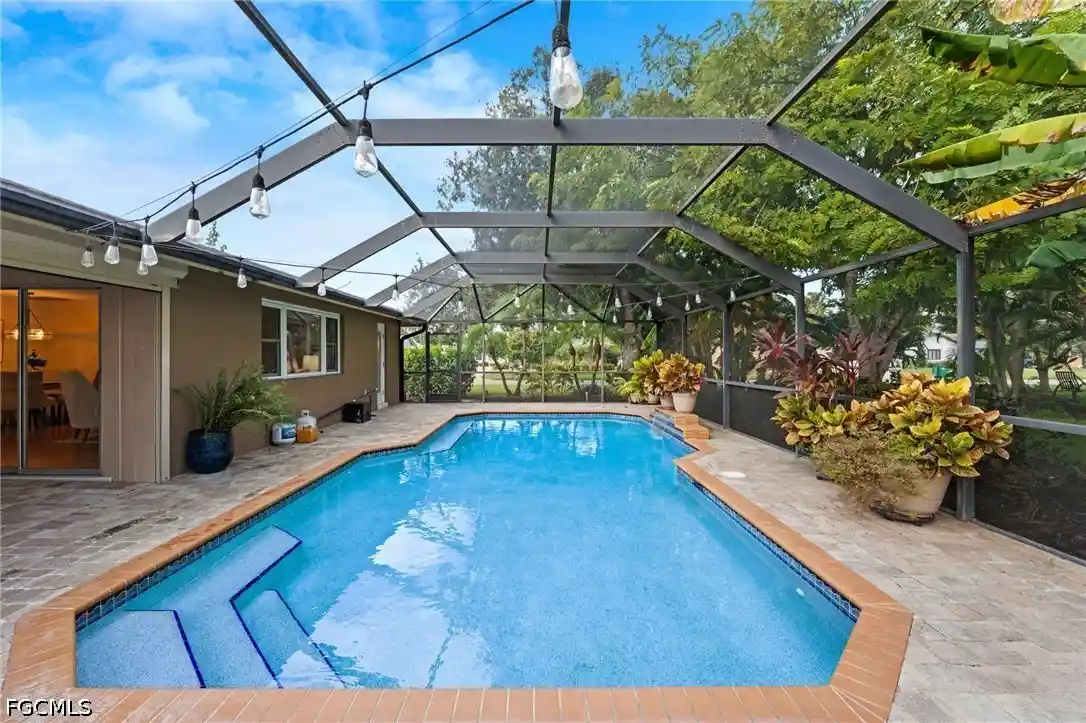 Single family home for sale at 1335 Currier Cir, Fort Myers, FL 33919 | MLS# 2026045356