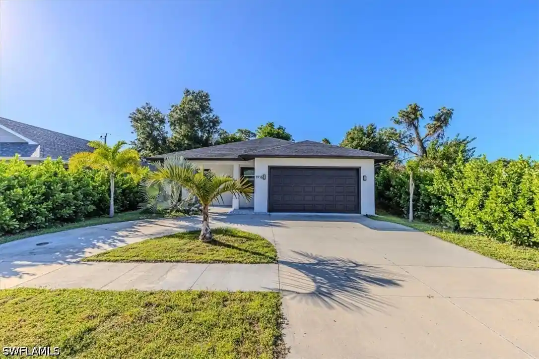 Photo 1 of Single family home for sale at 1916 Jefferson Ave, Fort Myers, FL 33901 | MLS# 226038997 | Listing updated on 2026-10-30