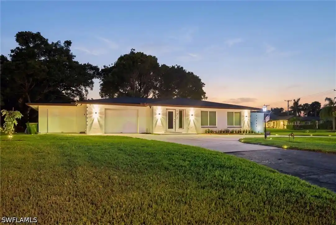 Photo 1 of Single family home for sale at 172 Coral Vine Dr, Naples, FL 34110 | MLS# 226038690 | Listing updated on 2026-10-29