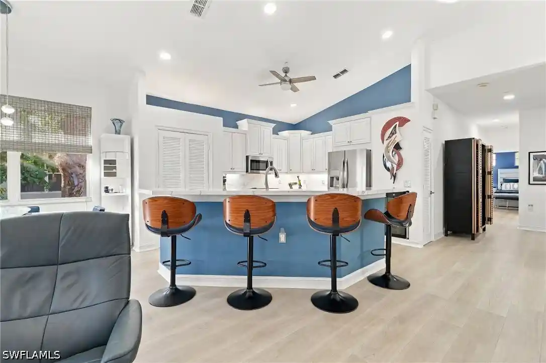 Condo for sale at 11033 Harbour Yacht Ct #4, Fort Myers, FL 33908 | MLS# 226035115