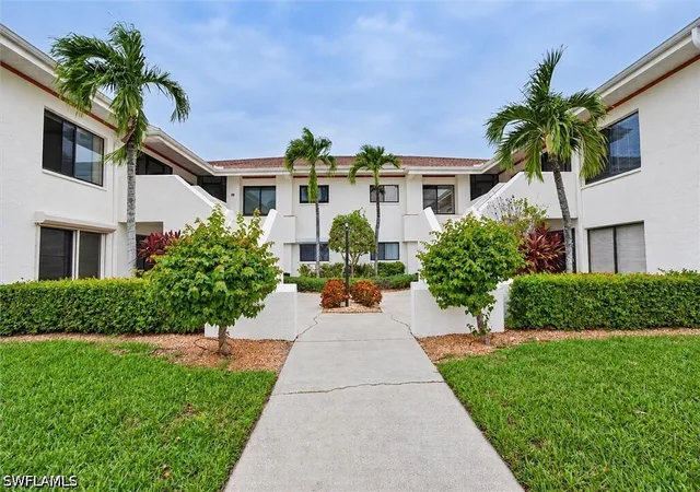 Condo for sale at 1792 Augusta Dr #204, Fort Myers, FL 33907 | MLS# 226034519