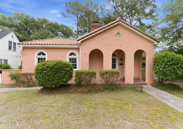 Photo 3 of Single family home for sale at 1411 Hawthorne Rd, Wilmington, NC 28403 | MLS# 100571332 | Listing updated on 2026-09-18