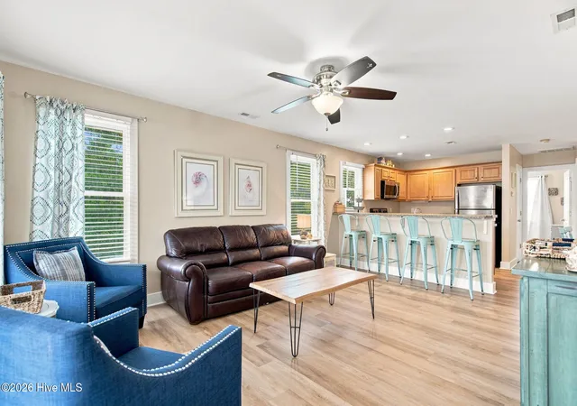 Listing Photo 5 - Condo for sale in building located at 1617 Mackerel Ln, Carolina Beach, NC 28428 - Unit #A