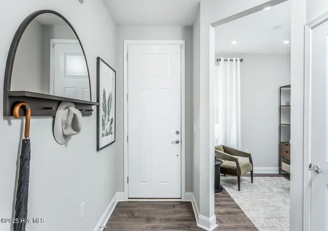 Photo 4 of Single family home for sale at 5936 Moonshell Loop, Wilmington, NC 28412 | MLS# 100540893 | Listing updated on 2026-08-19