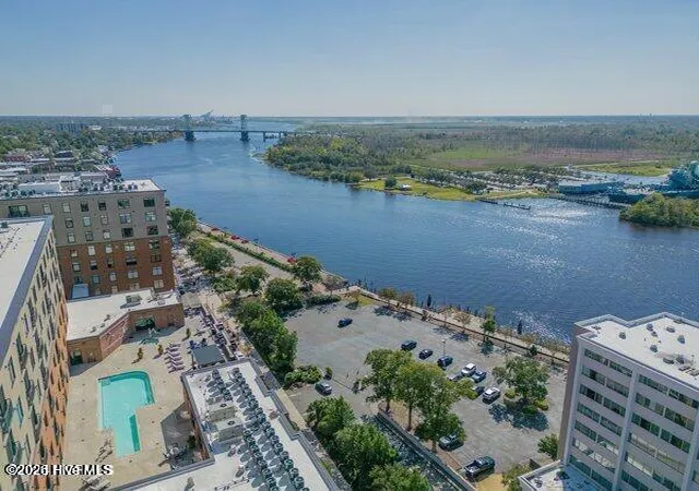 Photo 3 of Condo for sale at 14 Grace St #1112, Wilmington, NC 28401 | MLS# 100587598 | Listing updated on 2026-08-28