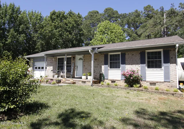 2nd image of 104 Pineview Rd, Jacksonville, NC 28546 | MLS# 100569705