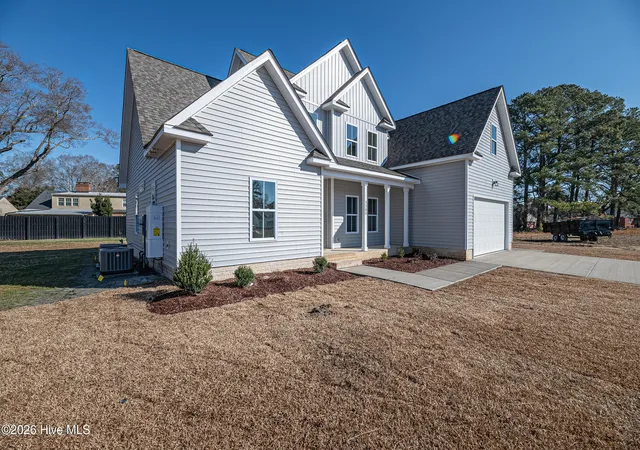 Homes for sale in Farmville, NC | 3300 Hershey Ct, Farmville, NC 27828 | MLS# 100557475