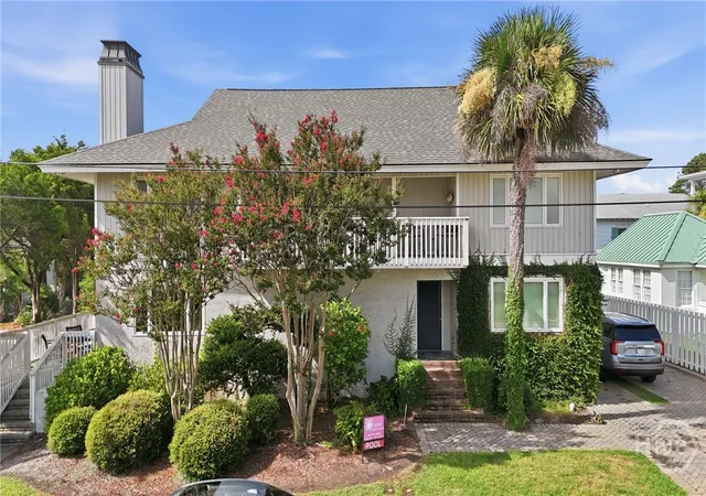 Homes for sale in Tybee Island, GA | 3 8th St, Tybee Island, GA 31328 | MLS# SA359755