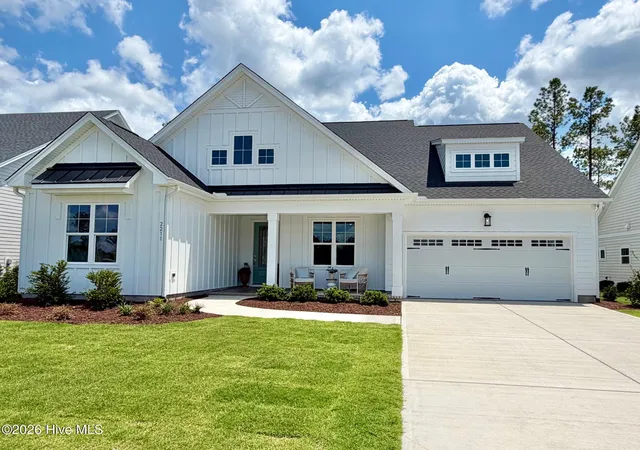Homes for sale in Leland, NC | 2211 Calm Waters Dr, Leland, NC 28451 | MLS# 100587882