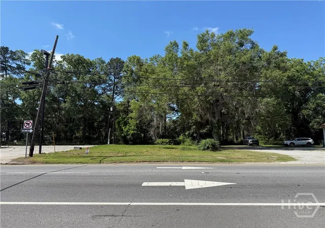 Homes for sale in Pooler, GA | 225 Us Hwy 80 E, Pooler, GA 31322 | MLS# SA356481