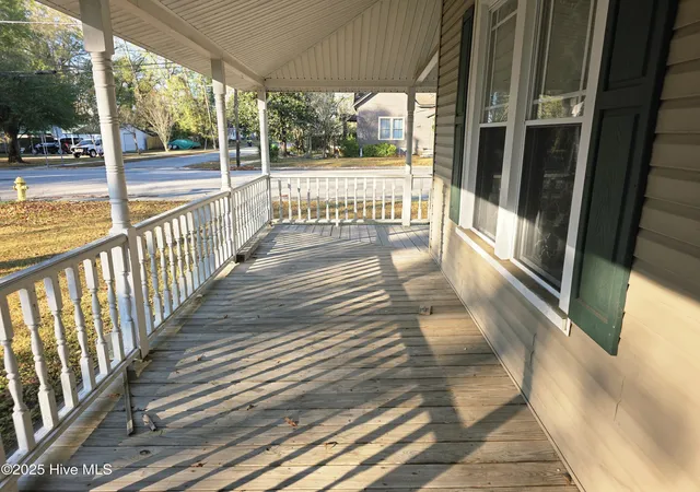 3rd image of 115 S Franklin St, Whiteville, NC 28472 | MLS# 100544100