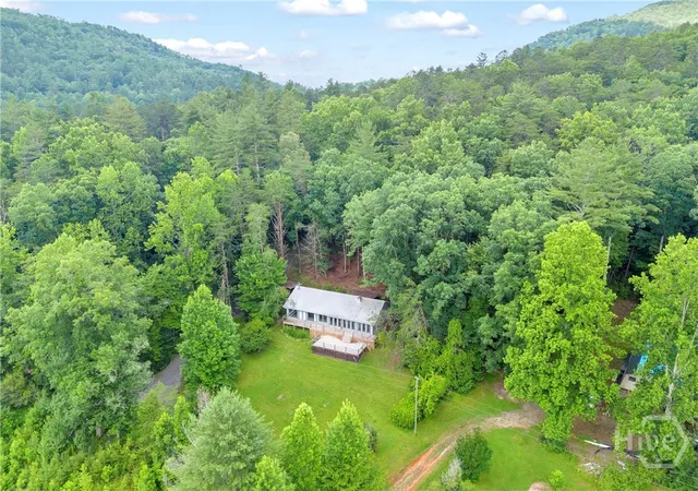 Homes for sale in Clarkesville, GA | 110 Wilderness End, Clarkesville, GA 30523 | MLS# CL358198