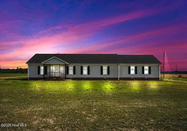 Photo 2 of Single family home for sale at 821 Oberry Rd, Dudley, NC 28333 | MLS# 100582661 | Listing updated on 2026-08-19