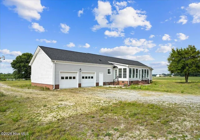 Photo 3 of Single family home for sale at 821 Oberry Rd, Dudley, NC 28333 | MLS# 100582661 | Listing updated on 2026-08-19