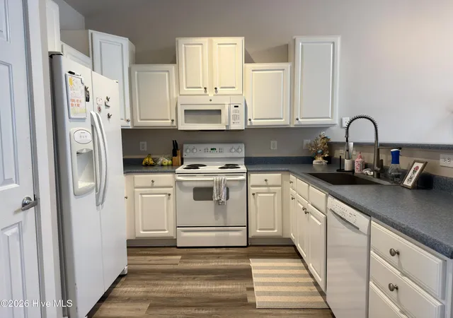 Homes for sale in Wilmington, NC | 5006 Carleton Dr #Unit 115, Wilmington, NC 28403 | MLS# 100580775