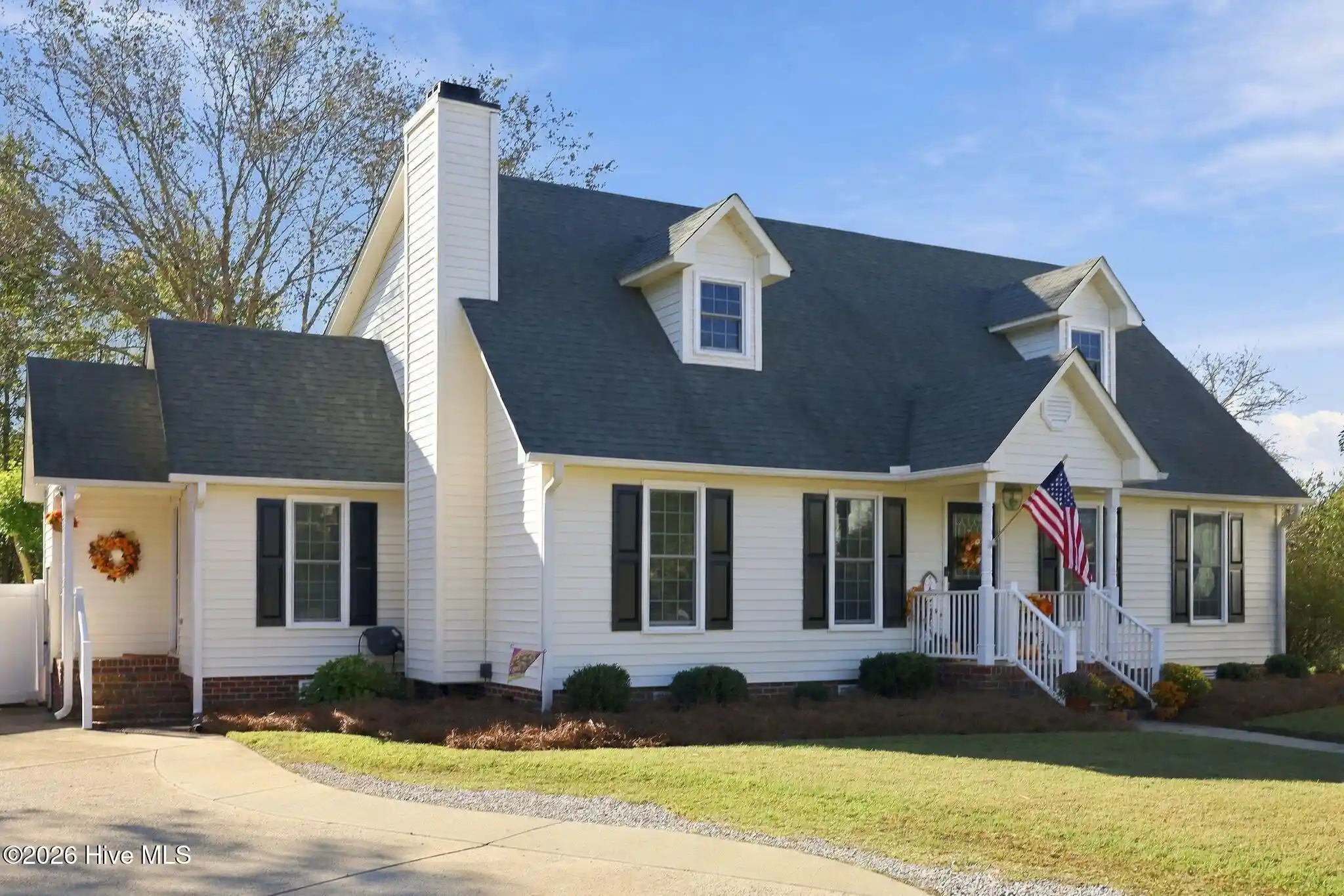 Photo 1 of Single family home for sale at 102 Poplar Branches Close, Winterville, NC 28590 | MLS# 100611585 | Listing updated on 2026-10-29