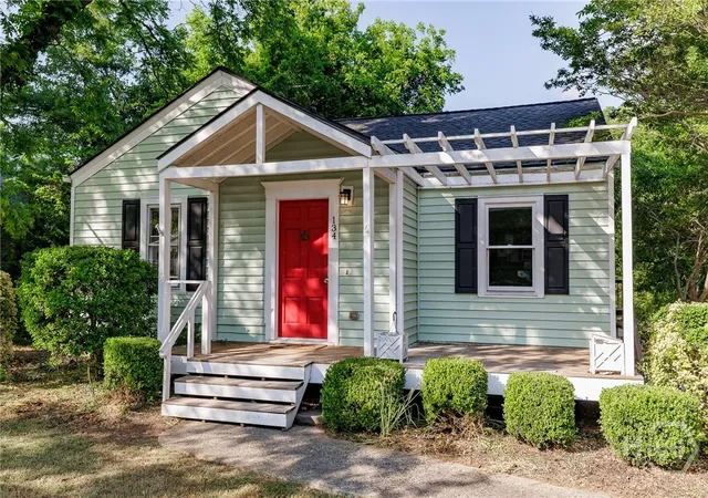Homes for sale in Athens, GA | 134 Westover Dr, Athens, GA 30606 | MLS# CL354224