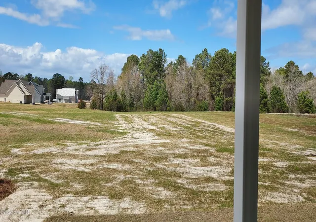 3rd image of 113 Rolling Water Ln, Swansboro, NC 28584 | MLS# 100545273