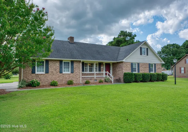 1st image of 1601 Darian Dr, Elizabeth City, NC 27909 | MLS# 100588395