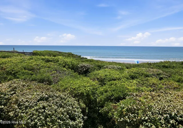 Listing Photo 4 - Condo for sale in building located at 1701 Salter Path Rd, Indian Beach, NC 28512 - Unit #103f