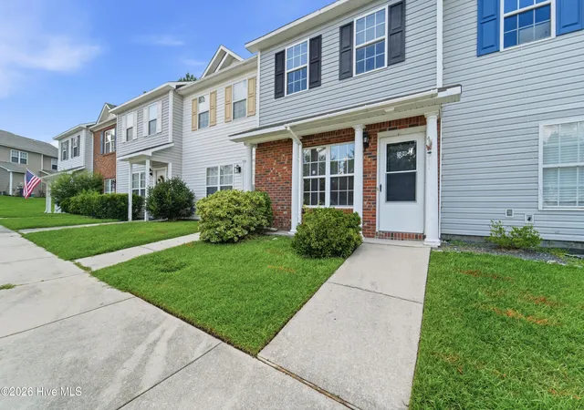 Photo 3 of Townhouse for sale at 109 Spring Meadows Cir, Jacksonville, NC 28546 | MLS# 100599967 | Listing updated on 2026-08-29