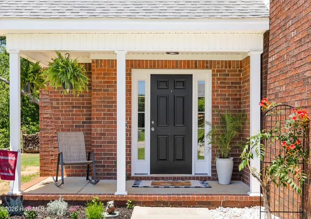 Photo 3 of Single family home for sale at 104 Wells Dr, Harlem, GA 30814 | MLS# 100579428 | Listing updated on 2026-09-28