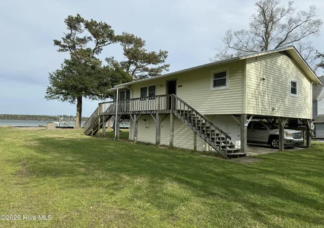 Photo 4 of Single family home for sale at 197 S River Dr, Beaufort, NC 28516 | MLS# 100563565 | Listing updated on 2026-09-20