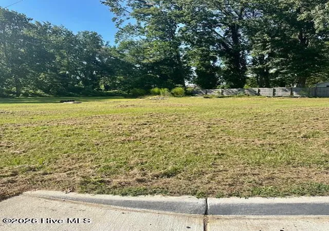 5th image of 112 N Lee St, Whiteville, NC 28472 | MLS# 100569709