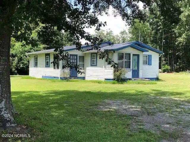Photo 1 of Single family home for sale at 3317 Kennedy Dr, Castle Hayne, NC 28429 | MLS# 100613474 | Listing updated on 2026-10-30