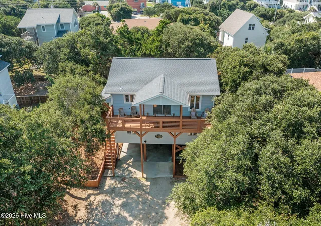 Photo 3 of Single family home for sale at 5415 Cedar Tree Ln, Emerald Isle, NC 28594 | MLS# 100585395 | Listing updated on 2026-08-19