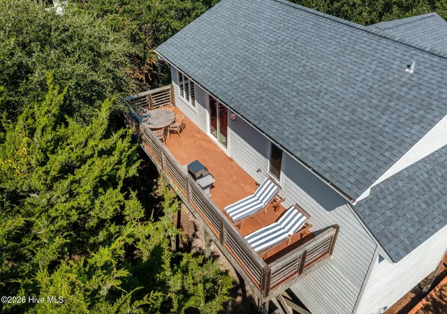 Photo 4 of Single family home for sale at 5415 Cedar Tree Ln, Emerald Isle, NC 28594 | MLS# 100585395 | Listing updated on 2026-08-19