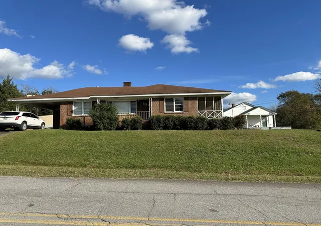 Homes for sale in Crawfordville, GA | 118 Alexander St, Crawfordville, GA 30631 | MLS# 98029936