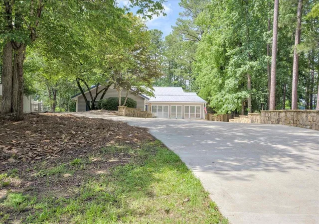 Homes for sale in Tignall, GA | 1695 Buckhead Dr, Tignall, GA 30668 | MLS# 98200024