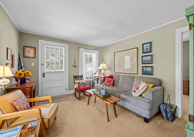 Photo 3 of Single family home for sale at 506 Broad St, Oriental, NC 28571 | MLS# 100558951 | Listing updated on 2026-08-31