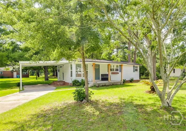 Homes for sale in Rincon, GA | 1001 Richland Ave, Rincon, GA 31326 | MLS# SA359548