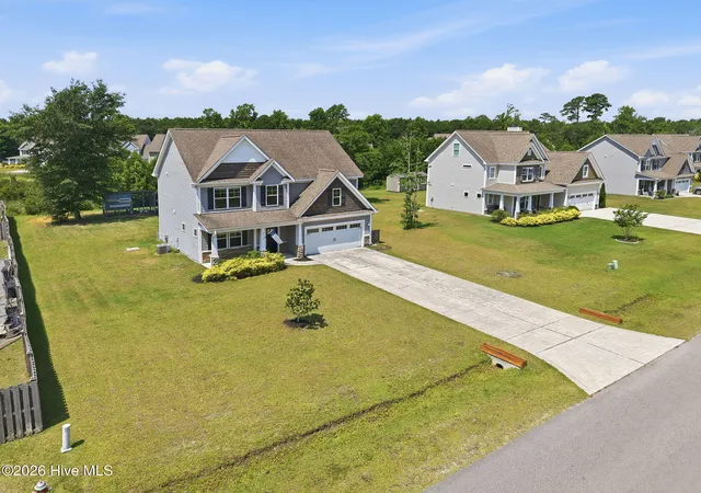 Photo 3 of Single family home for sale at 91 W Conolly Ct, Hampstead, NC 28443 | MLS# 100587989 | Listing updated on 2026-08-19