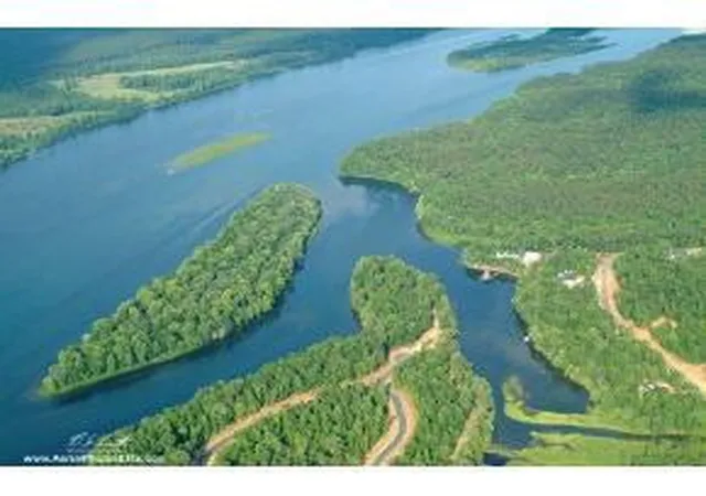 2nd image of 750 Marsh Point Rd, Evans, GA 30809 | MLS# 98211796