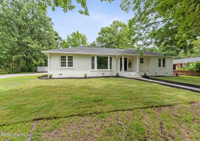 Homes for sale in Augusta, GA | 3209 Ramsgate Rd, Augusta, GA 30909 | MLS# 100577810
