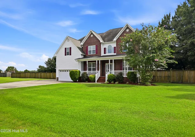 Photo 1 of Single family home for sale at 100 Farmington Dr, Richlands, NC 28574 | MLS# 100599959 | Listing updated on 2026-09-15