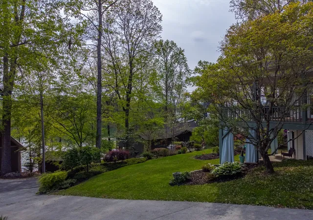 Homes for sale in Hayesville, NC | 218 Lakeshore Dr, Hayesville, NC 28904 | MLS# 98544381