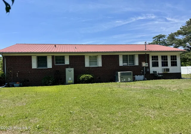 Homes for sale in Rockingham, NC | 112 Mcqueen St, Rockingham, NC 28379 | MLS# 100574975