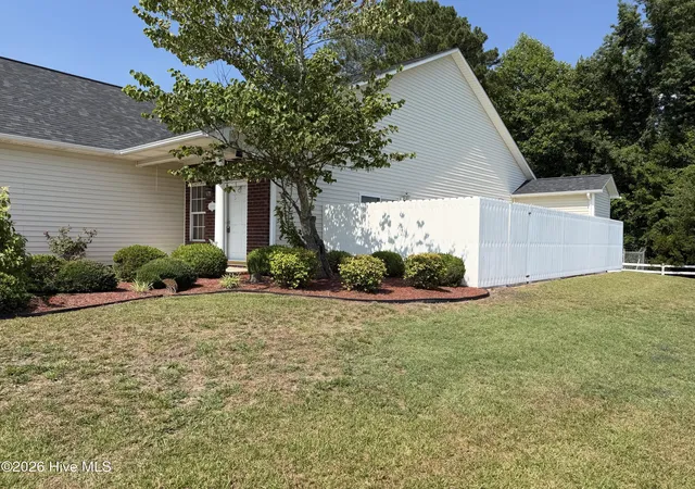 2nd image of 2059 Briarwood Dr, Kinston, NC 28501 | MLS# 100586601
