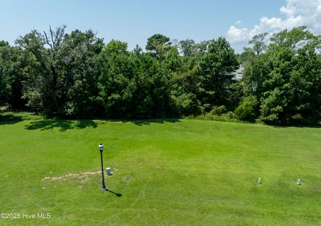 3rd image of 822 Lake Willow Wy, Holly Ridge, NC 28445 | MLS# 100585820