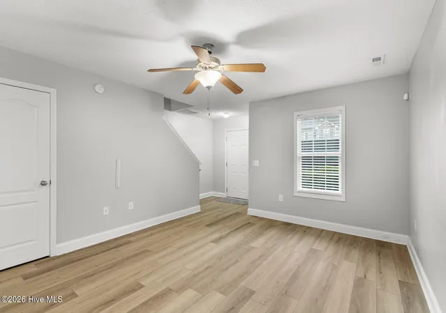 Photo 3 of Townhouse for sale at 515 Cider Hill Rd, Jacksonville, NC 28546 | MLS# 100599957 | Listing updated on 2026-08-29