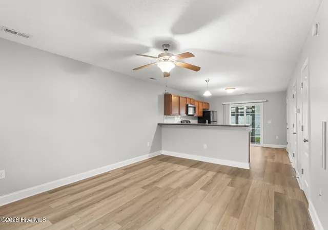 Photo 3 of Townhouse for sale at 515 Cider Hill Rd, Jacksonville, NC 28546 | MLS# 100599957 | Listing updated on 2026-08-29