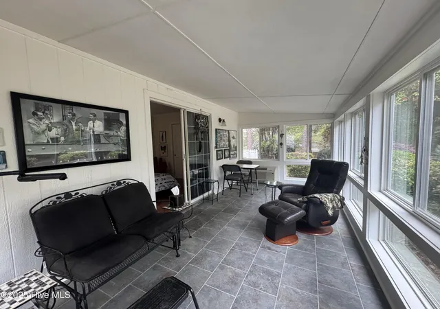 Photo 4 of Townhouse for sale at 1 Village Green Cir, Southern Pines, NC 28387 | MLS# 100575333 | Listing updated on 2026-08-19