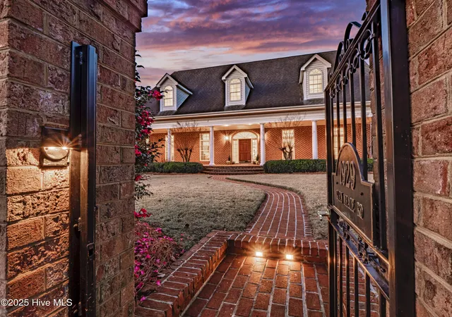 Photo 1 of Mansion for sale at 1929 Glen Meade Rd, Wilmington, NC 28403 | MLS# 100559823 | Listing updated on 2026-08-19