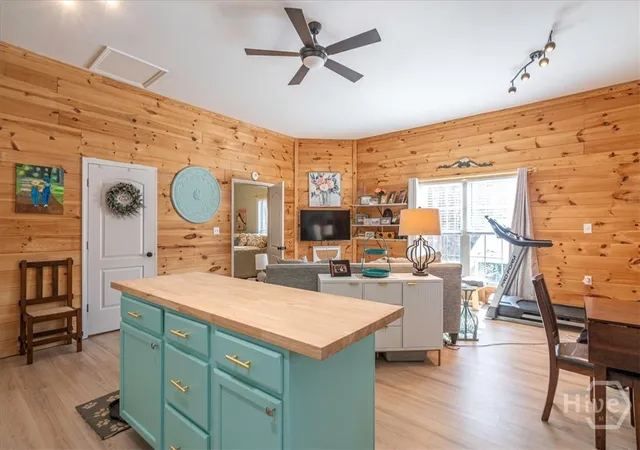 Homes for sale in Winterville, GA | 102 Beaverdam Creek Rd, Winterville, GA 30683 | MLS# CL348489