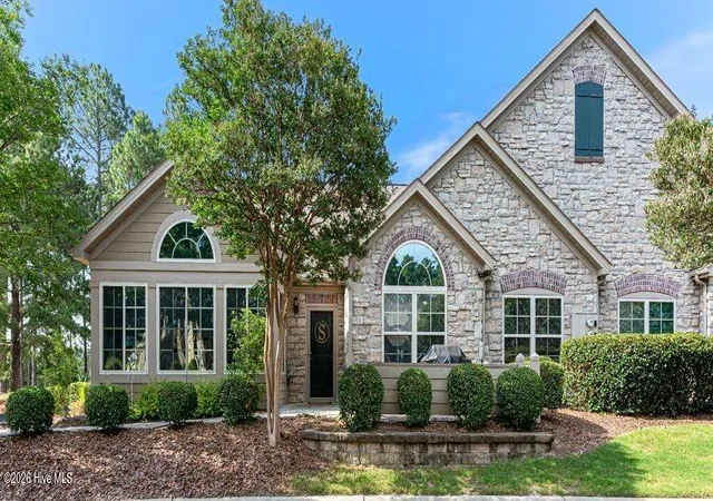 Photo 1 of Condo for sale at 103 W Chelsea Ct, Southern Pines, NC 28387 | MLS# 100582267 | Listing updated on 2026-08-31